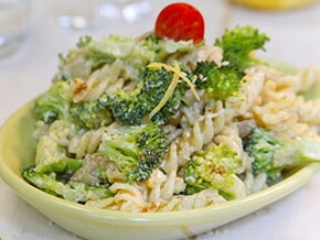 Vitaminas y embarazo: receta con brócoli y sésamo